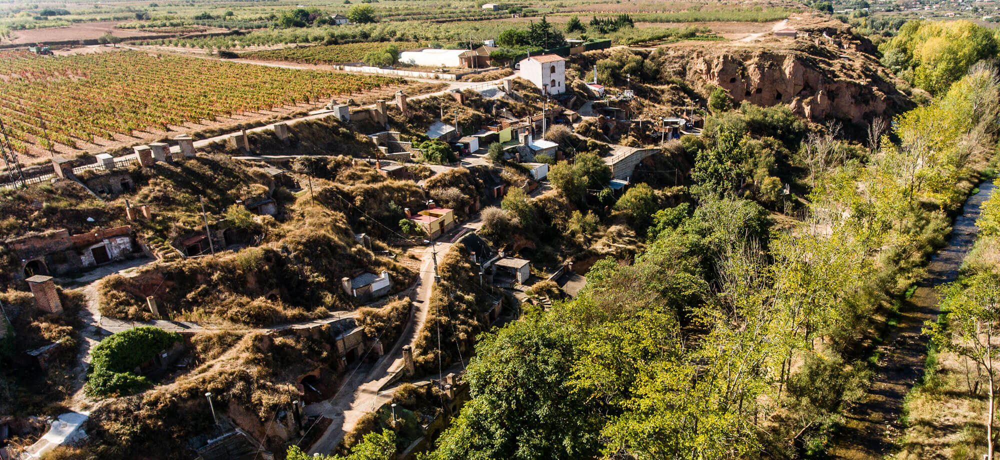 Barrio de bodegas de Quel