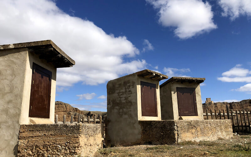 Tuferas en las bodegas de Quel